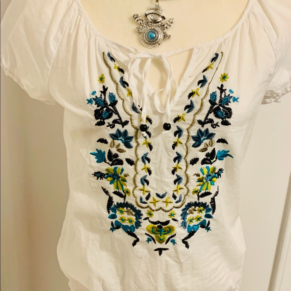 Cute NWOT large  top! Flawless